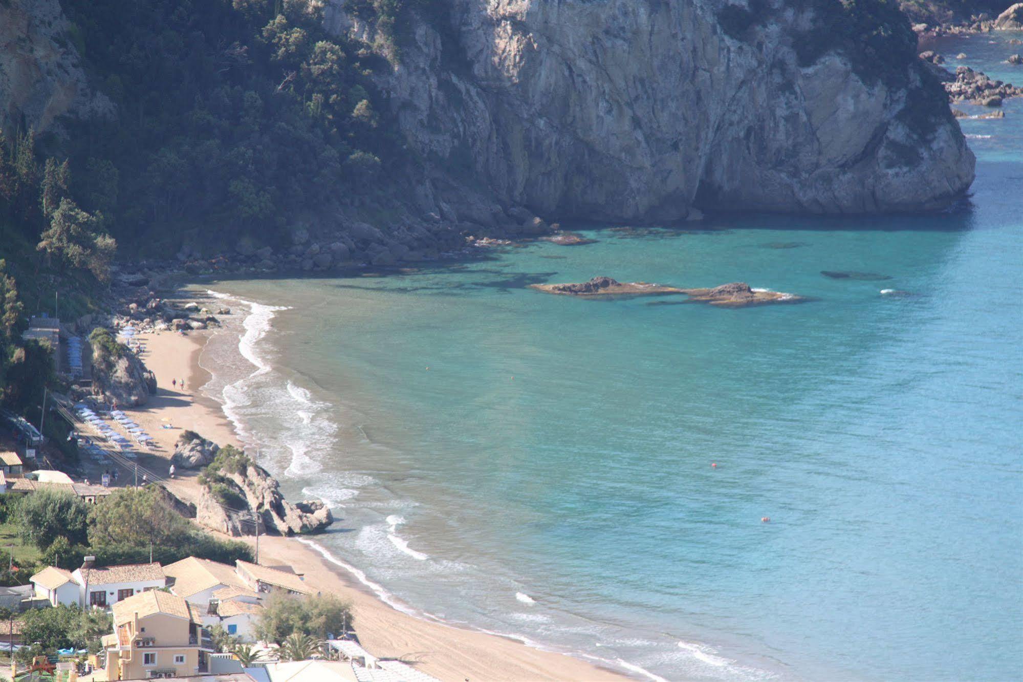 Sebastian'S - Agios Gordios Beach Daire Dış mekan fotoğraf